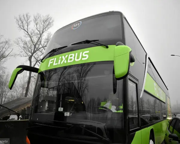 Flixbus Warszawa: Gdzie zatrzymuje się Twój autobus? Pełny przewodnik