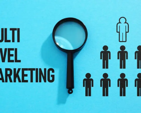 Marketing sieciowy (MLM): Definicja, działanie, piramida czy biznes?
