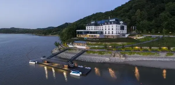 Heron Live Hotel Jezioro Rożnowskie: Odkryj luksus i pełną ofertę