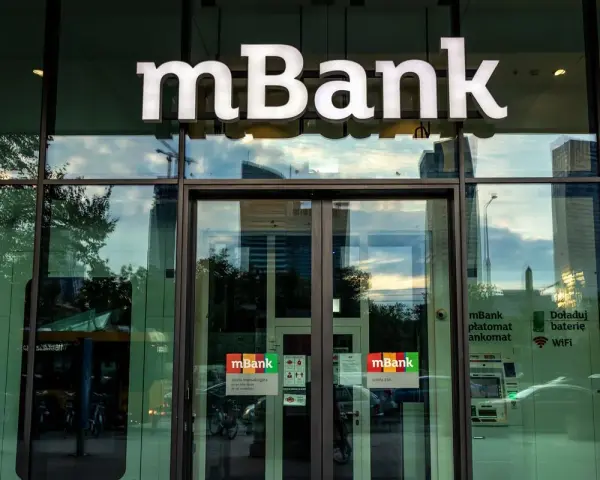 Jak zamknąć konto w mBank przez aplikację? Oto co musisz wiedzieć