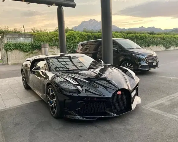 Kto kupił Bugatti La Voiture Noire? Zaskakujące informacje o nabywcy
