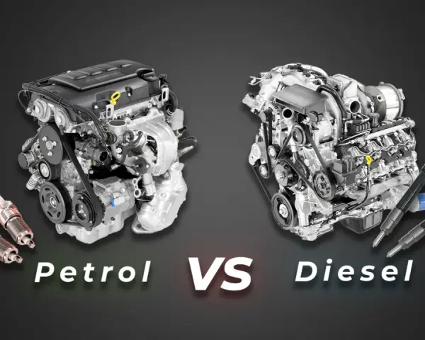 Motori a benzina e diesel a confronto. Il motore a destra, con gli iniettori, rappresenta un moderno diesel aspirato.