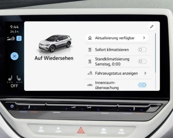 VW Infotainment zeigt "Aktualisierung verfügbar" an. So kann man das VW Software-Update selber machen und das Auto auf dem neuesten Stand halten.