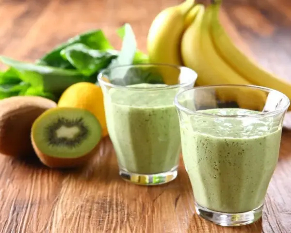 Najlepszy koktajl banan kiwi: prosty przepis na zdrowy napój