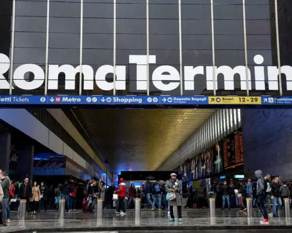 Deposito bagagli Roma: la guida per viaggiare leggero e senza stress