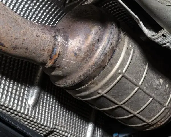 Zapchany DPF? Rozpoznaj objawy i zdiagnozuj swój diesel!