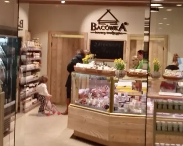 Bacówka Towary Tradycyjne Kraków - Gdzie znaleźć najlepsze smaki?