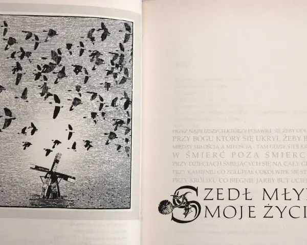 Ilustracja do wiersza Jana Twardowskiego: wiatrak i stado ptaków w locie. "Zedł młyn moje życie".