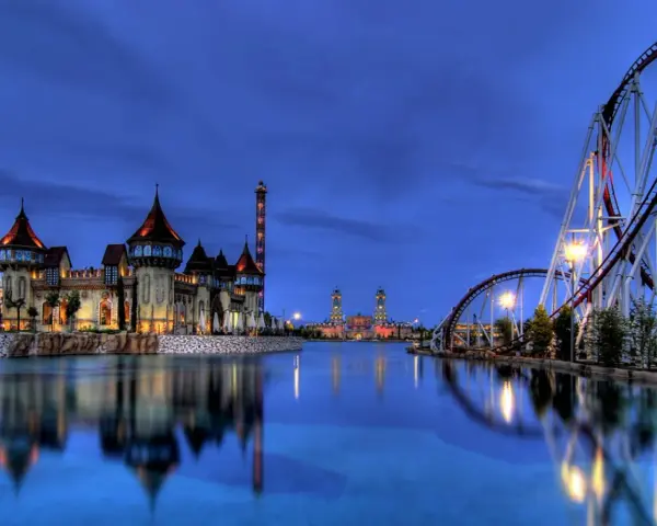 Rainbow MagicLand: attrazioni, spettacoli e come saltare le code