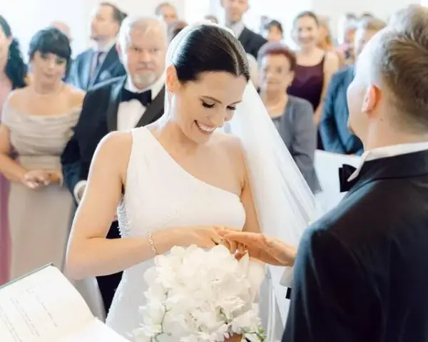 Ślub kościelny bez stresu: Kompletny przewodnik po formalnościach
