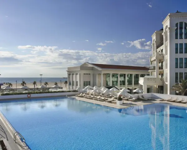 Hotel Las Arenas Valencia: ¿Por qué es el Gran Lujo definitivo?