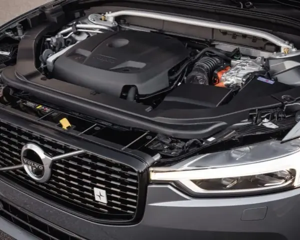 Volvo XC60 diesel czy benzyna: Który silnik naprawdę się opłaca?
