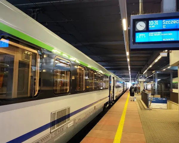Jak dojechać do Szczecina? Poradnik: Samochód, pociąg, autobus
