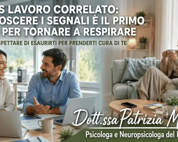 Coppia sorridente in ufficio e donna rilassata a casa, per riconoscere i sintomi stress da lavoro e prendersi cura di sé.