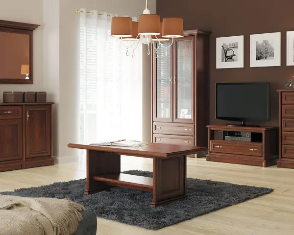 Elegancka komoda Kent w salonie z telewizorem, witryną i stolikiem kawowym.