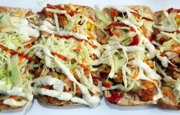 Zapiekanka kebab-gyros: Zrób hit fast foodu lepiej niż z budki!