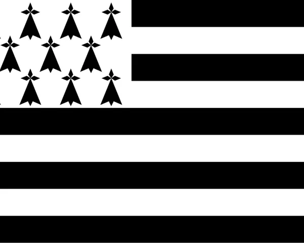 Bandera de Bretaña, con el **símbolo de Bretaña francesa** (hermiñas) en la esquina superior izquierda y franjas negras y blancas.