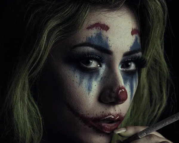Joker Make-up schminken: Schritt-für-Schritt-Anleitungen & Tipps