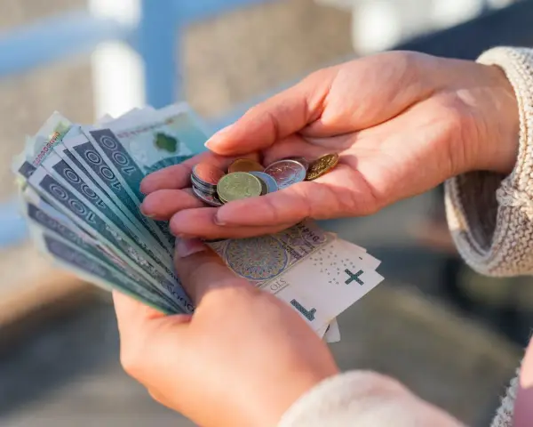 Staż z Urzędu Pracy 2026: Ile faktycznie dostaniesz na rękę?