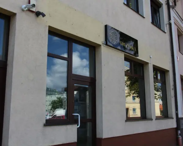 Gdzie zjeść w Oleśnicy? Odkryj najlepsze restauracje i smaki