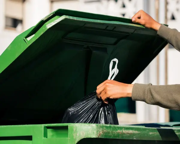 Gdzie wyrzucić pieluchy? Uniknij błędów w ich utylizacji