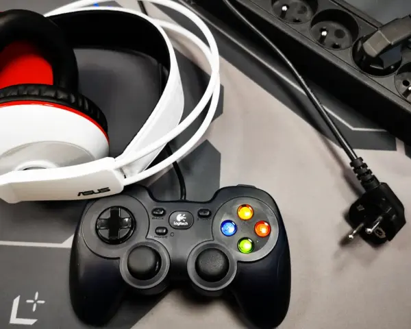 Xbox One S: Ile płacisz za prąd? Obniż koszty grania!