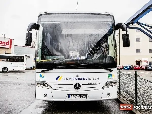 Autobus PKS Racibórz-Kraków: Dworzec Batorego 8 znajdź go łatwo!