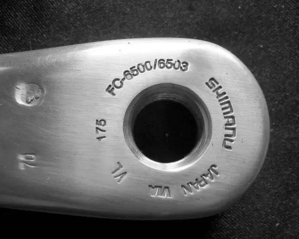 Oznaczenia kołowrotków Shimano: FC-6500/6503, 175, VL, VIA, JAPAN.