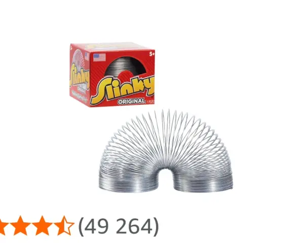En klassisk slinky leksak i metall, utformad som en fjäder, bredvid sin röda originalförpackning.