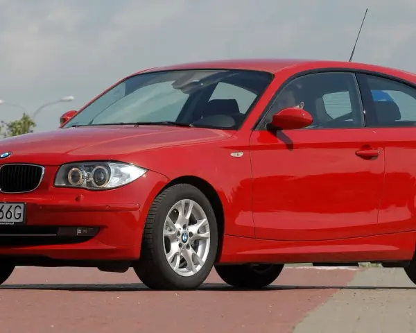 BMW Serii 1: Silnik benzynowy który wybrać? Uniknij błędów!