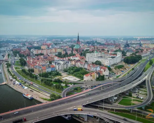 Szczecin: Ile km do Berlina, Poznania, morza? Planuj podróż!
