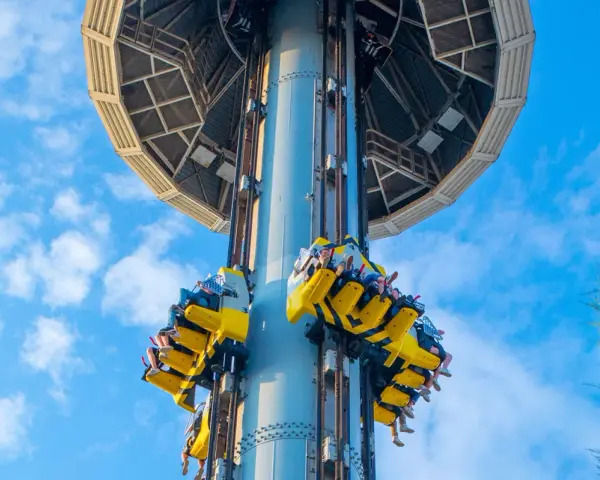 Attrazioni Gardaland: scegli le tue preferite e massimizza il divertimento