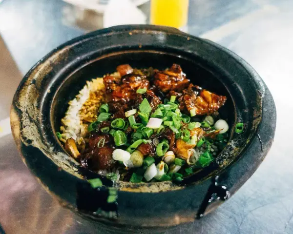 Rowy: Gdzie zjeść najlepszą rybę i uniknąć "paragonów grozy"?