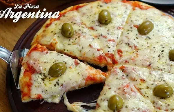 Pizza argentina casera: la receta de Manuel Gastélum para la "media masa"