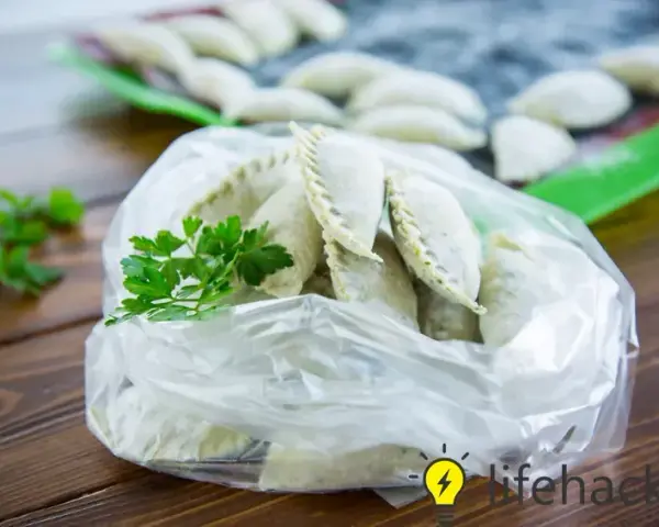 Jak mrozić pierogi? Sekrety bez sklejania i idealnej tekstury!