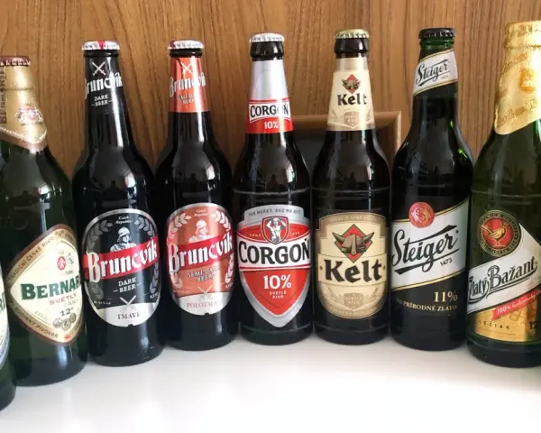Słowackie piwa: Bernard, Brunčik, Corgon, Kelt, Steiger, Zlatý Bažant. Idealne, co warto przywieźć ze Słowacji dla miłośników złotego trunku.