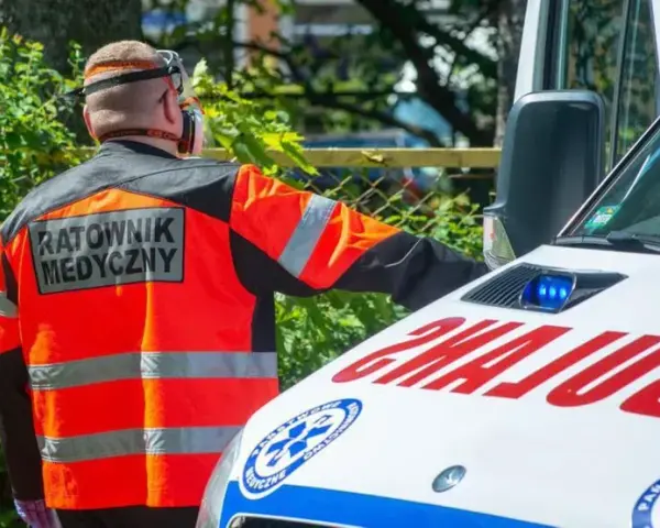 Czy ratownik medyczny może stwierdzić zgon? Poznaj nowe przepisy i zasady