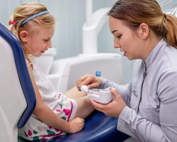 Pędzlowanie jamy ustnej: Skuteczny poradnik czy robisz to dobrze?