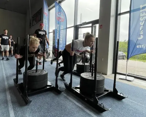 Gdzie trenować CrossFit w Białymstoku? Boxy, ceny, start!