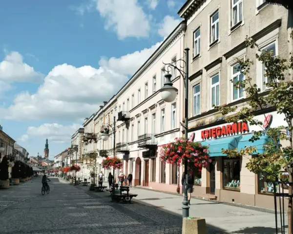 Co jest w Radomiu? Przewodnik po atrakcjach, historii i kulturze