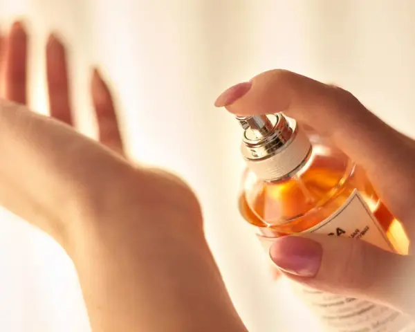 Perfumy, EDP, EDT: Wybierz idealny zapach. Znasz różnice?