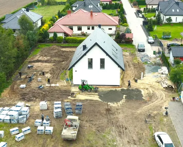 Jak zrobić betonowy podjazd - uniknij najczęstszych błędów i kosztów