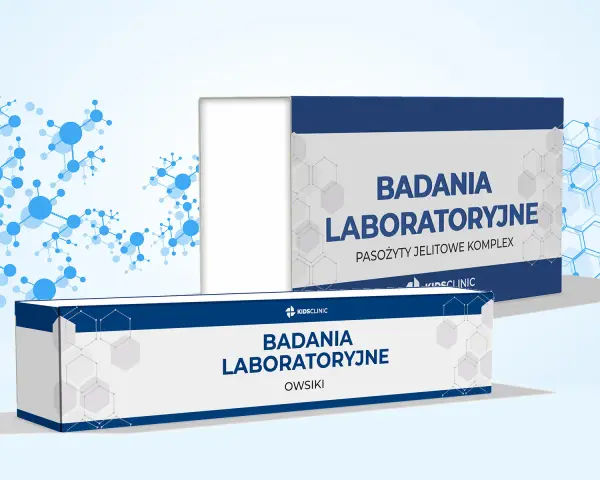 Zestaw do badania na pasożyty jelitowe. Dwa opakowania z napisem "BADANIA LABORATORYJNE" i logo KidsClinic.