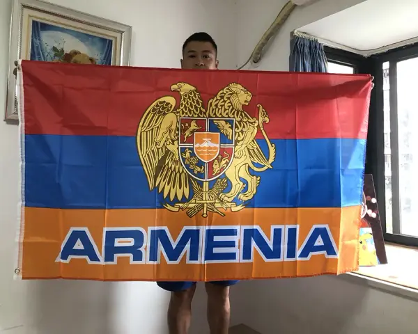 Jak wygląda flaga Armenii? Poznaj jej kolory i symbolikę