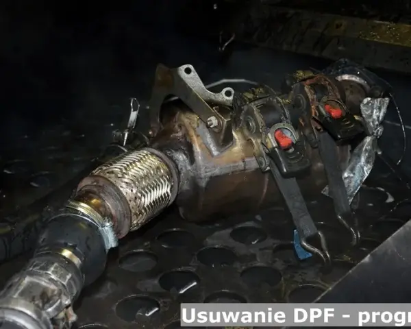 Wycięcie DPF: Cena to pułapka? Poznaj prawdziwe koszty i ryzyka