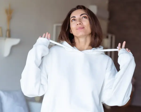 Sznurek w bluzie DIY: Zrób lub wymień! Odśwież bluzę i oszczędź