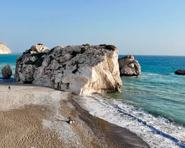 Cypr: Jakie morze? Morze Śródziemne, plaże i wodne atrakcje