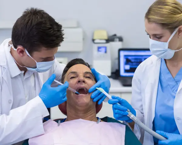 Ile działa znieczulenie od dentysty? Poznaj czas i wskazówki!