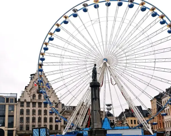 Lille: Atrakcje, które musisz zobaczyć. Przewodnik po mieście.
