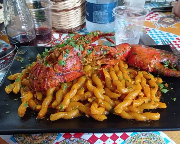 Antica Gastronomia Palumbo: Panini e Sapori Autentici a Napoli